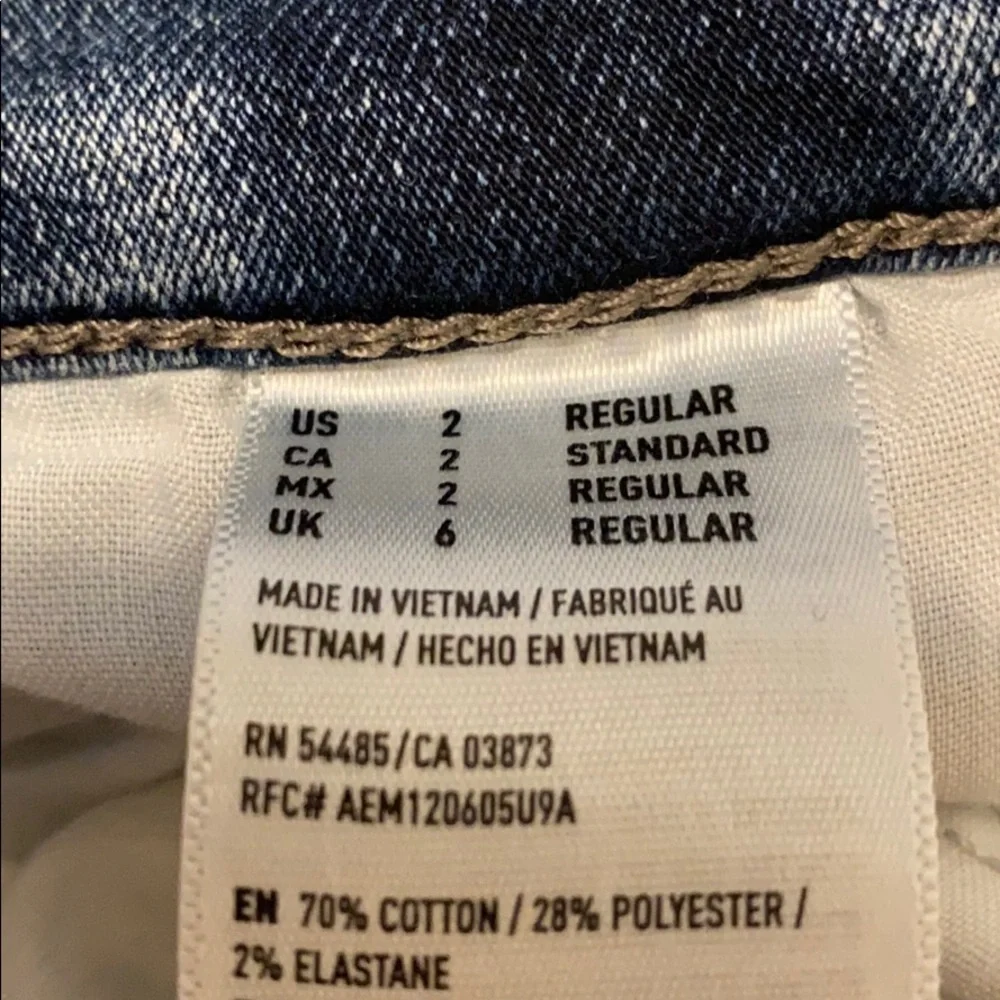 American Eagle outfitters sz 2 hi-rise jeg…
